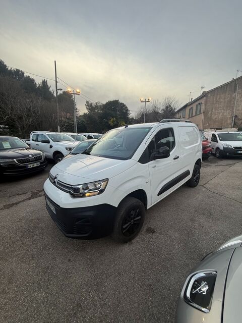 Annonce voiture Citroën Berlingo 16800 €