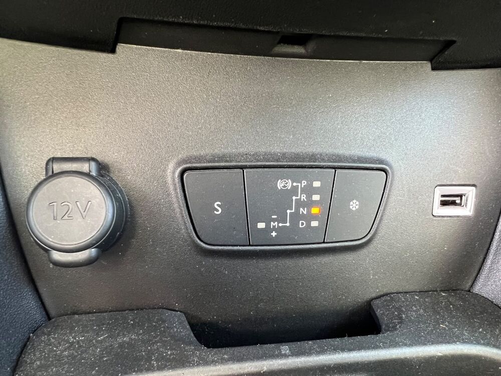 C3 Aircross 1.2 L 110 S&S SHINE EAT6 43000KM Garantie 2018 occasion 78310 Coigni&egrave;res