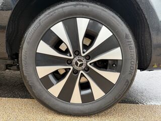 Classe V LONG Ph2 V300 2.0 CDI 237CV AVANTGARDE 4MATIC - 8 PLACES - 2021 occasion 78280 GUYANCOURT