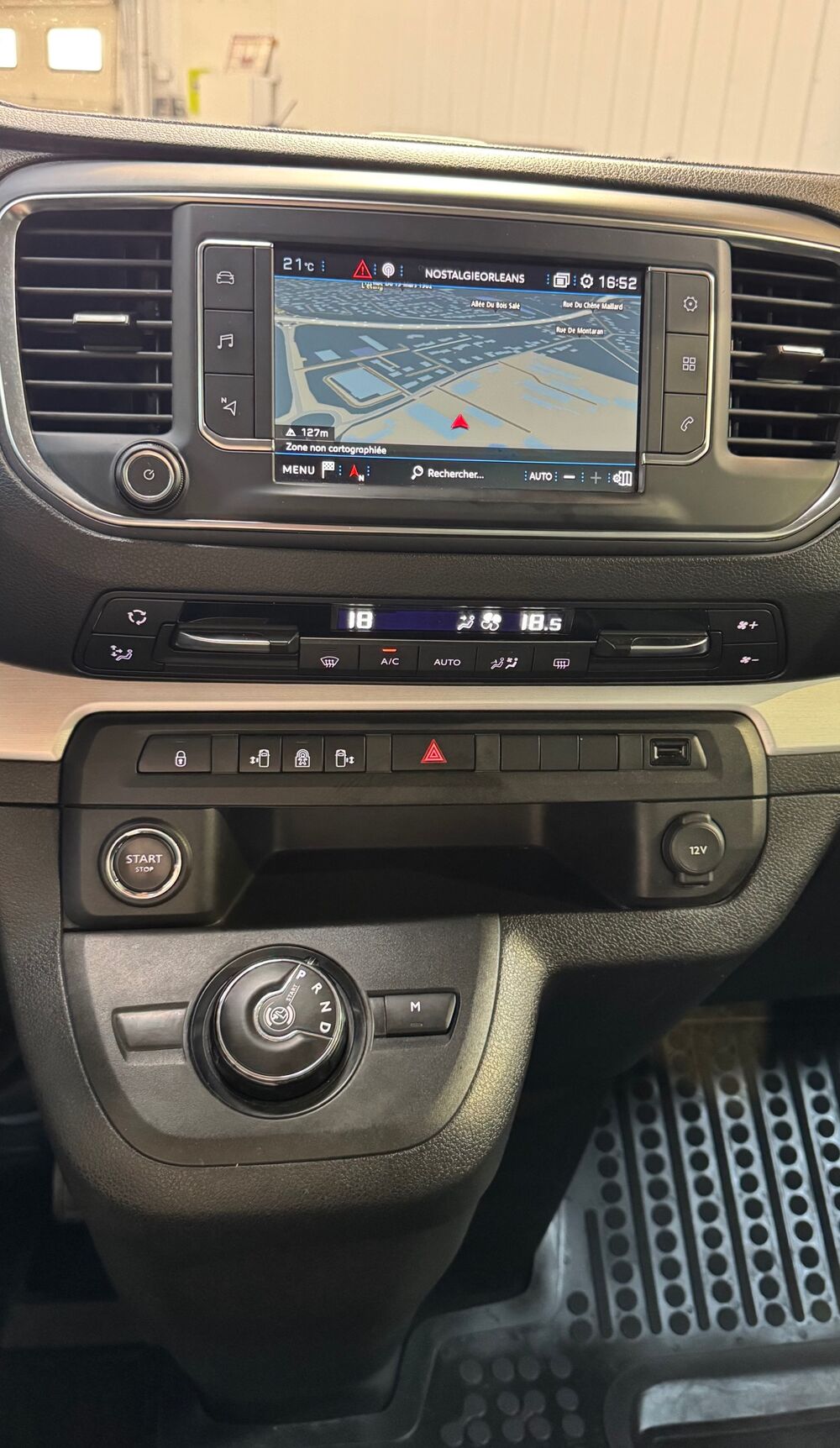 Traveller 2.0 Blue HDi 180ch Allure EAT8 Long / HUD / Toit Pano / Si&egrave;g 2019 occasion 45770 Saran