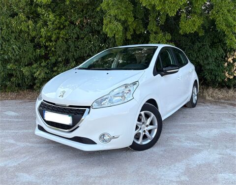 Peugeot 208 - 1.6 Hdi 92cv SOCIETE 2 places Kit Ditr