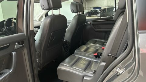Touran 2.0 TDI 140 CV DSG 6 FINITON CARAT 2013 occasion 01360 Balan
