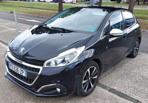 Peugeot 208 1.2 THP 110 5 PORTES GARANTIE 12 MOIS 2019 occasion MONTPELLIER 34070