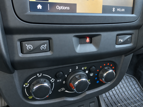 Duster PRESTIGE 4x2 125 -  – ENTRETIEN RENAULT - GPS – CARNET &Agrave; J 2016 occasion 94140 Alfortville