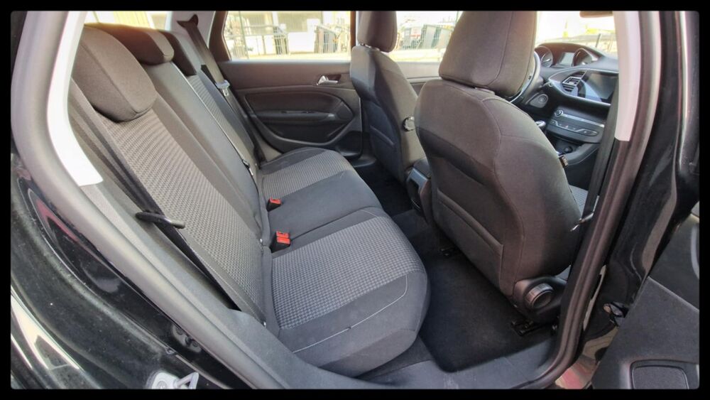 308 SW 1.5L BLUEHDI 130CV ACTIVE BUSINESS - TVA RECUPERABLE - DISTR 2021 occasion 18390 Saint-Germain-du-Puy