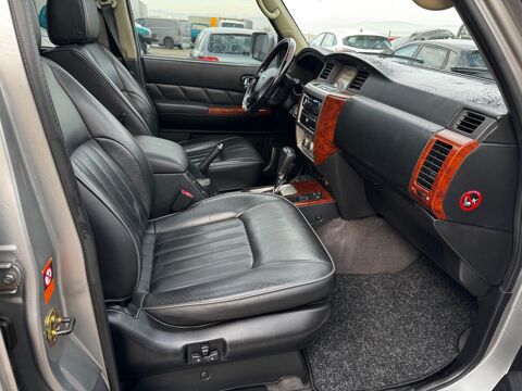 Patrol Y61 Phase III 3.0 TDI 160ch BVA LUXE ELEGANCE 7 PLACES 2006 occasion 01090 Montceaux