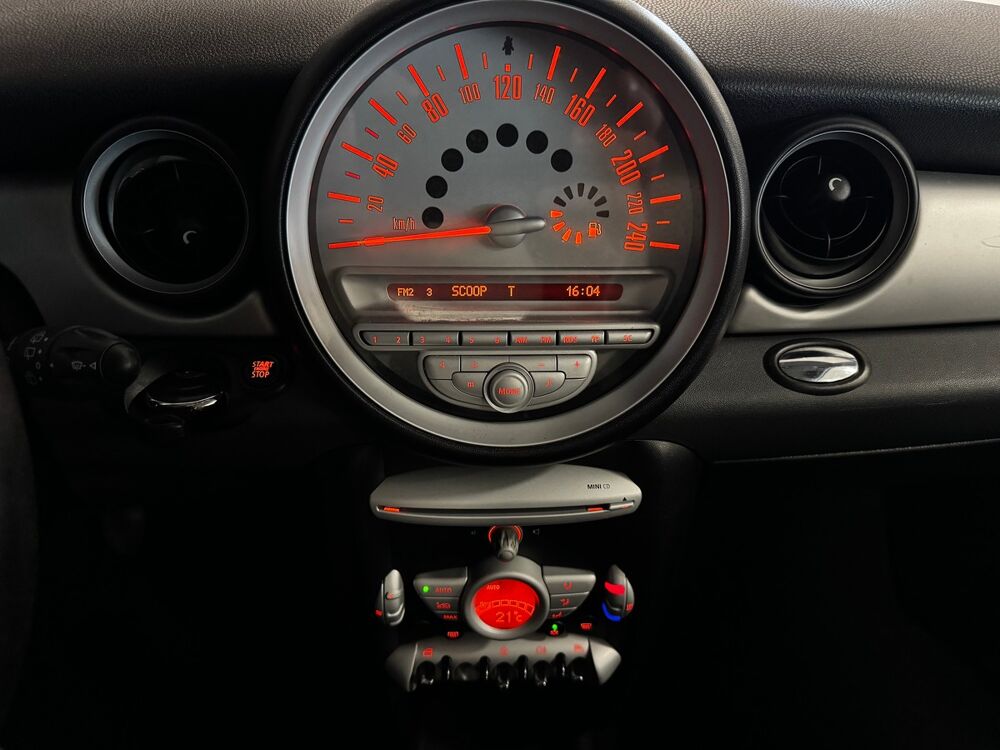 MINI COUPE Cooper D Hatch 1.6l 110cv 2008 Suivi complet 2008 occasion 69330 Pusignan