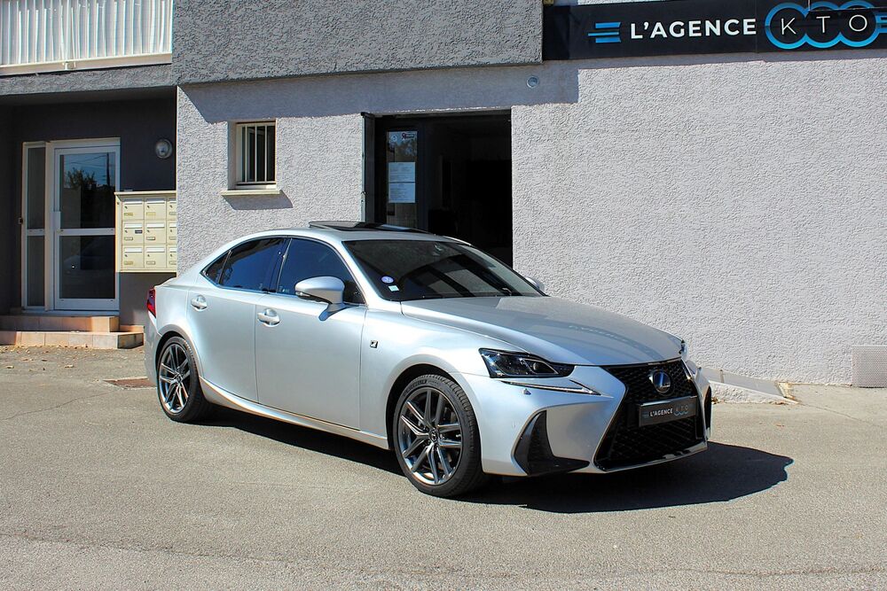 IS III (2) 300H F SPORT EXECUTIVE FULL OPTIONS + CARPLAY / ENT 2020 occasion 34430 Saint-Jean-de-V&eacute;das