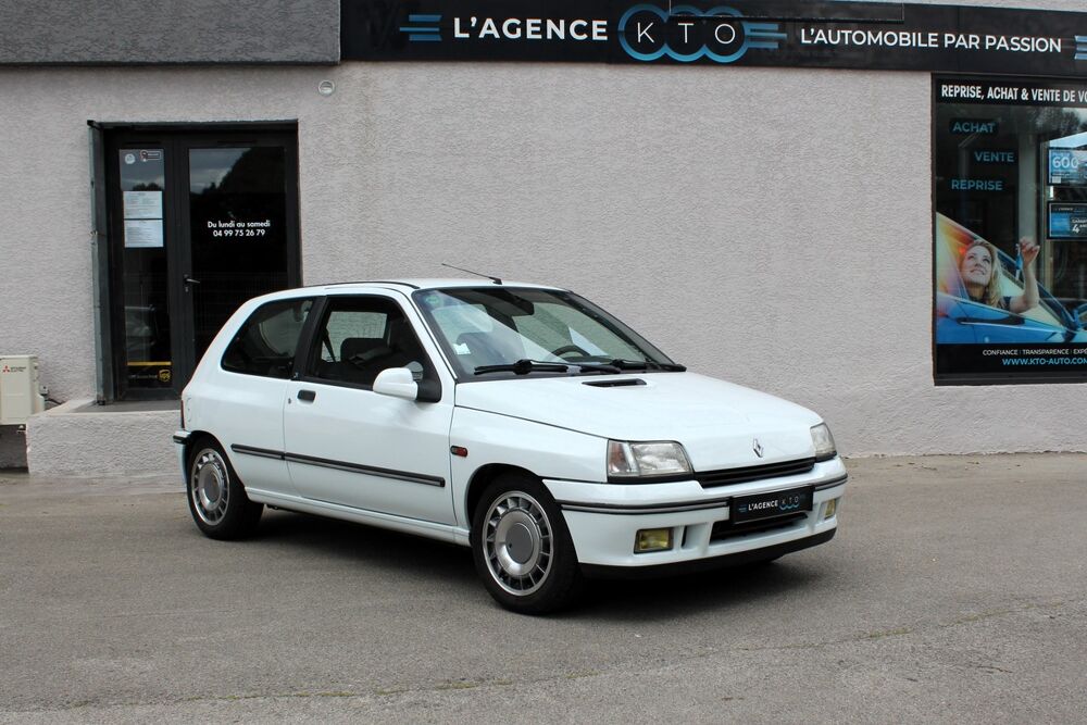 Clio I (1) 16S 1.8 i 140 ch NON CATALYSEE 1992 occasion 34430 Saint-Jean-de-V&eacute;das