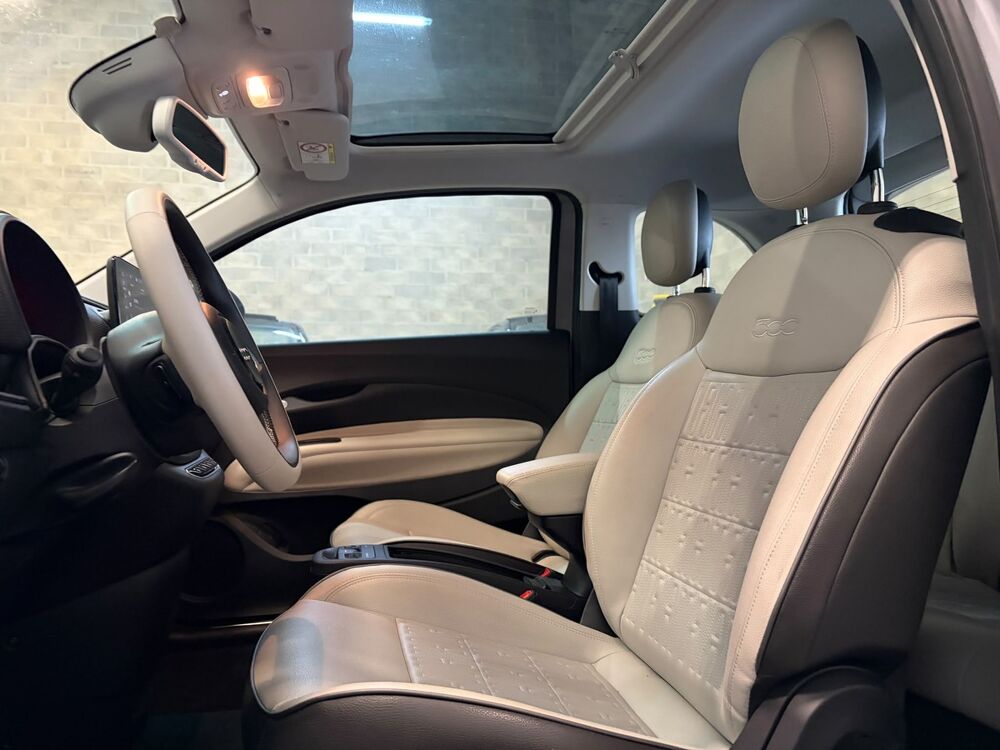 500 e 118cv 42kwh LA PRIMA / CUIR / CAMERA DE RECUL RADARS AV/A 2022 occasion 91480 Varennes-Jarcy