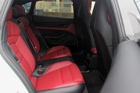 Taycan 476 ch AVEC BATTERIE PERFORMANCE PLUS 93.4 KWH + TOIT PANO O 2023 occasion 34430 Saint-Jean-de-V&eacute;das