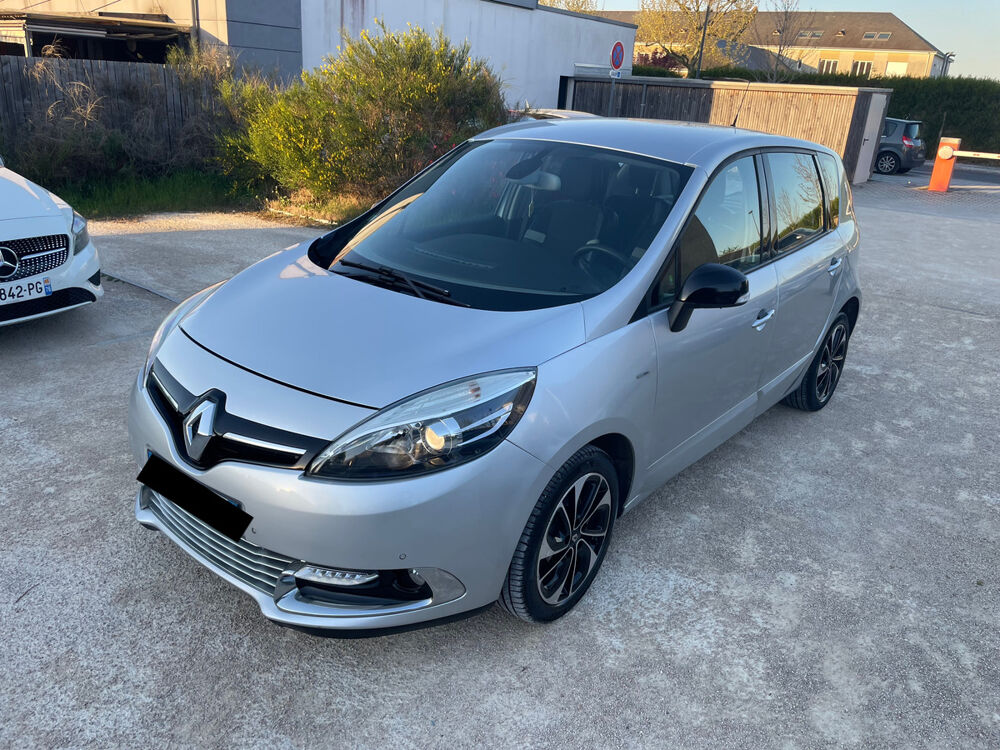 Sc&eacute;nic 3&nbsp; PHASE 3 - 1.5 dCi 110 CH FAP ECO2 BOSE 2012 occasion 41000 BLOIS