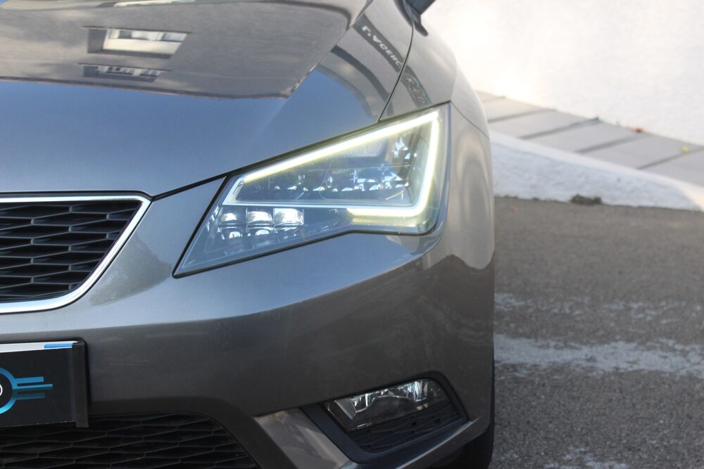 Leon III 1.2 TSI 110 ch S&S CONNECT + CARPLAY / CLIM AUTO / JA 17 2016 occasion 34430 Saint-Jean-de-V&eacute;das