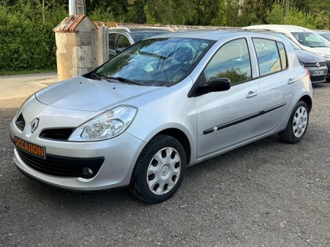 Clio 1.4 16v 98 CH 188259 KM CT OK GARANTIE 3 MOIS KIT DISTRIBUT 2006 occasion 41370 JOSNES