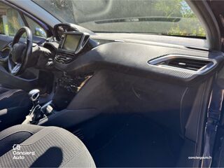 208 1.5 Blue HDI 100 Allure / CarPlay / Clim auto / Garantie 3 m 2018 occasion 69700 Givors