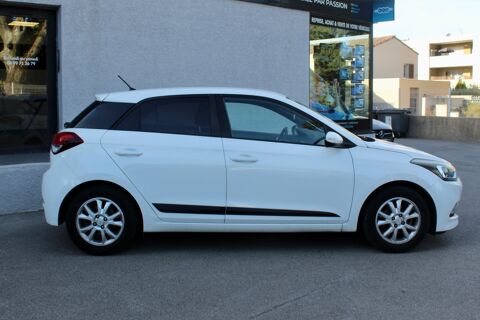 i20 1.2 84 ch INITIA + CLIMATISATION + BLUETOOTH 2016 occasion 34430 Saint-Jean-de-V&eacute;das