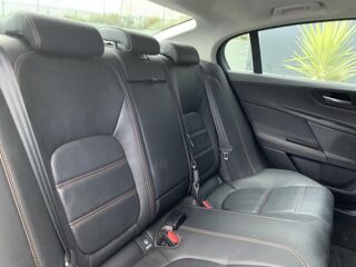 XE 2.0 D 180 BVA Prestige 2016 occasion 06700 Saint-Laurent-du-Var
