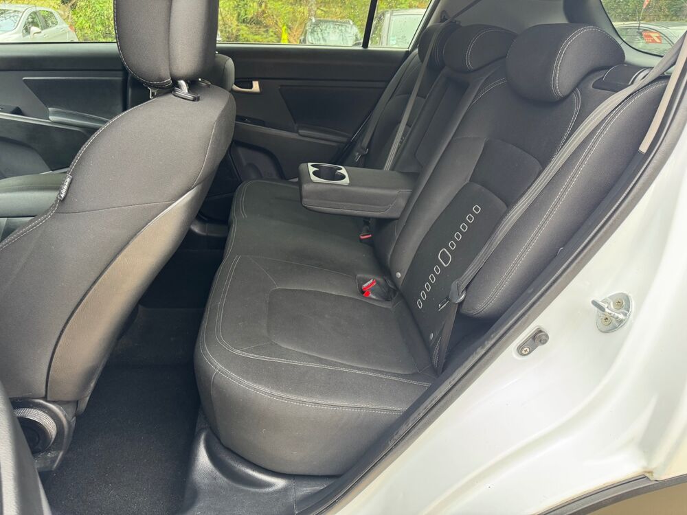 Sportage 1.7 CRDI 115 moteur &agrave; cha&icirc;ne 1&egrave;re main garantie 3 mois 2011 occasion 45500 GIEN