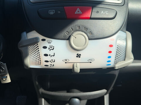 107 1.0I 12V 68 CH CLIMATISATION/ VITRES ELECTRIQUES/ BLUETOOTH/ 2013 occasion 42000 Saint-Etienne
