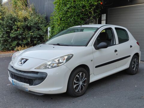 Peugeot 206 - 1.4 hdi 70cv Clim KIT DE DISTRIBUTION 