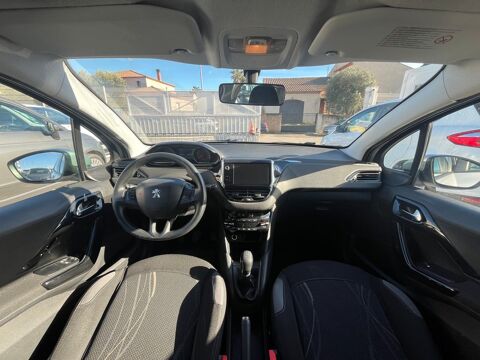 208 / 5 Portes 1.4 HDi 68 cv *Finition Active / CLIM * 2013 occasion 34770 Gigean