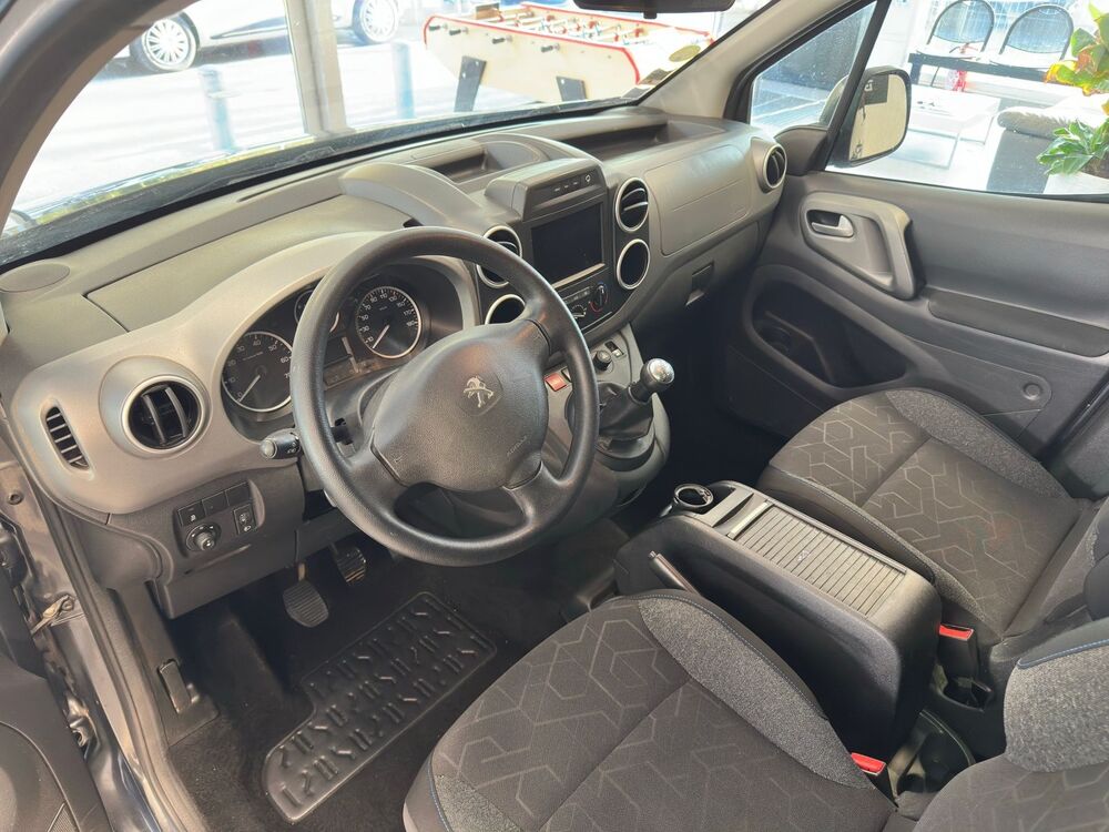 Partner 1.6L 100cv Style bhdi 2018 occasion 12100 Millau