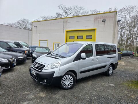 Car - Bus Car - Bus 2010 occasion Vineuil 41350