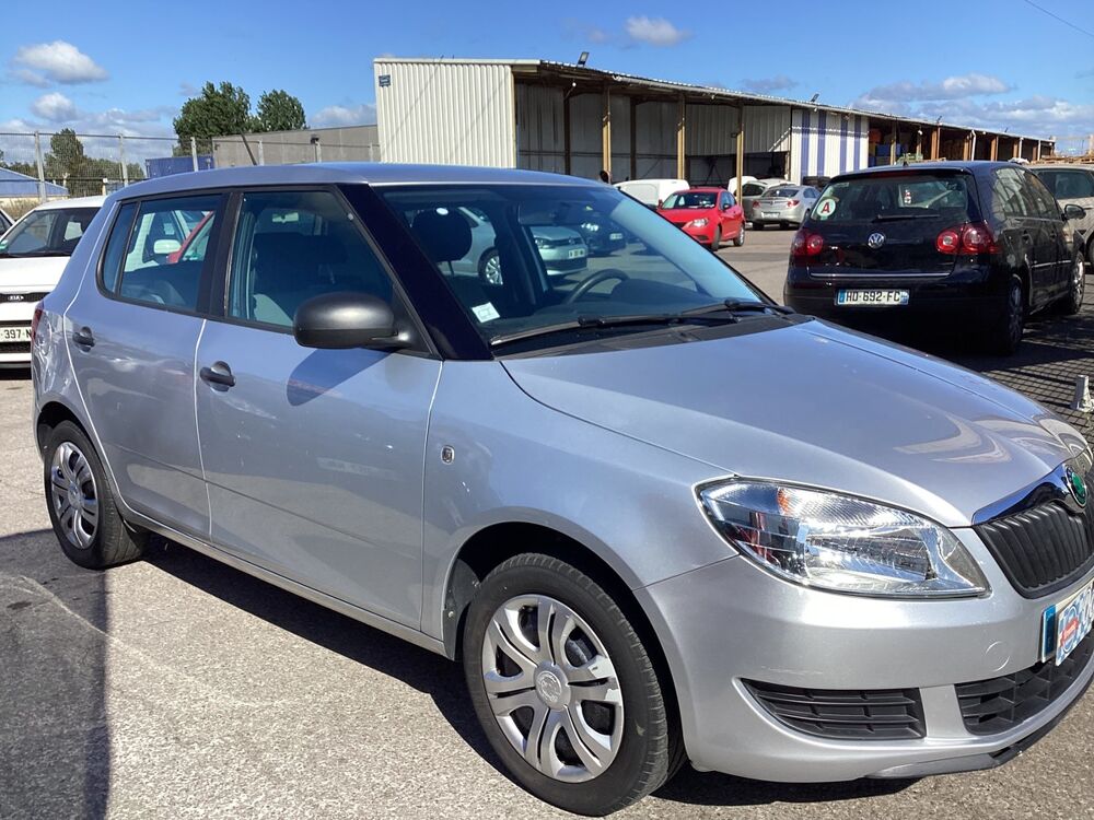 Fabia 1.2 Active 2012 occasion 62100 Calais