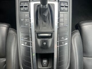 Macan S Diesel 3.0 V6 258 ch PDK Suivi OK 2015 occasion 34140 M&egrave;ze