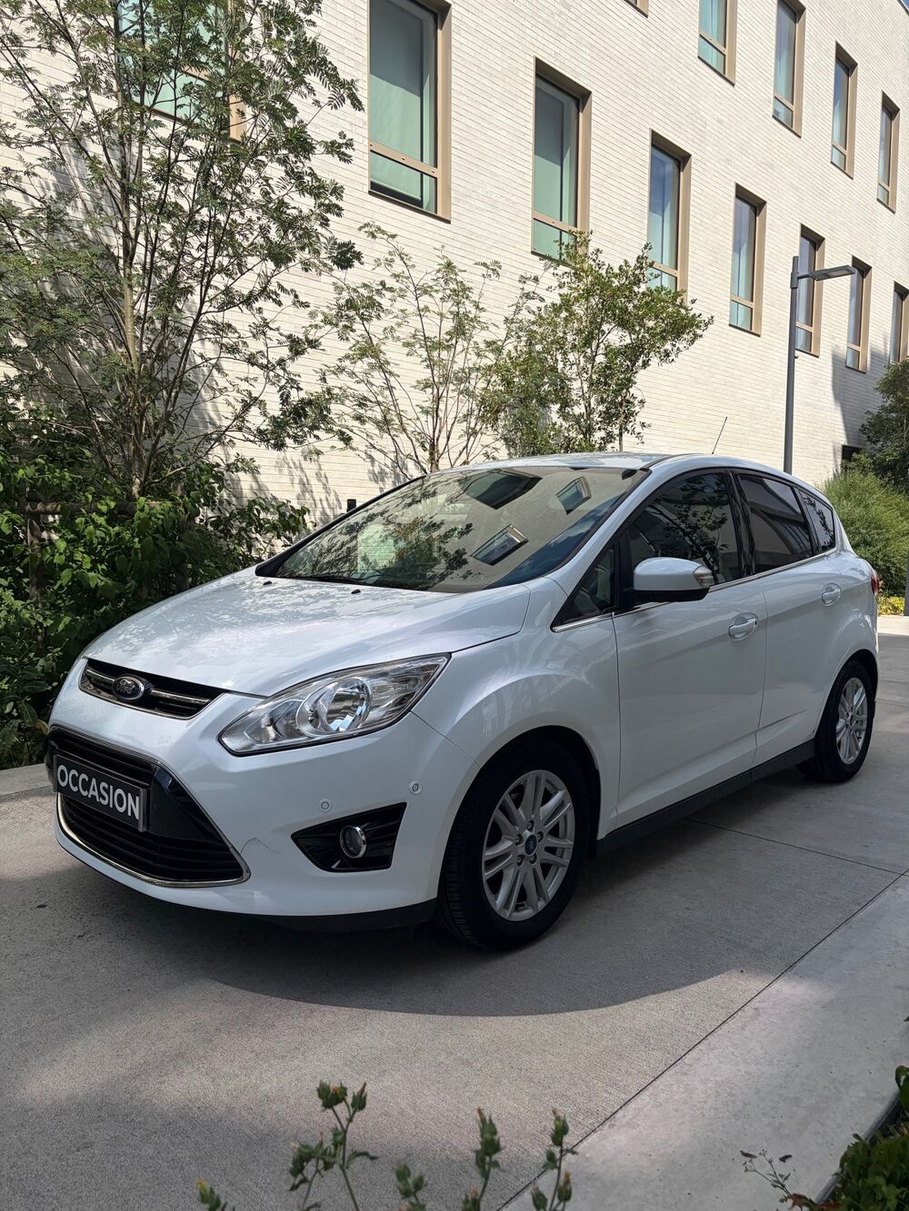 C-max II 1.0L SCTI ECOBOOST FINITION TITANIUM X - 2&Egrave;ME MAIN - DIST 2014 occasion 45400 FLEURY-LES-AUBRAIS
