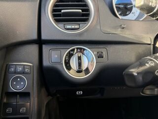 Classe C Avantgarde (W204) Phase 2 180 CDi 2.1 CDI 120 cv BlueEFFICI 2011 occasion 95190 Goussainville