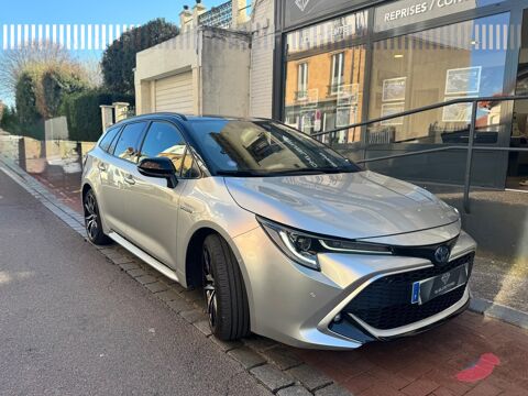 Toyota Corolla 1.8I HYBRID SIEGES SPORT / CAMERA DE RECUL / SIEGES CHAUFFAN 2021 occasion RUEIL-MALMAISON 92500