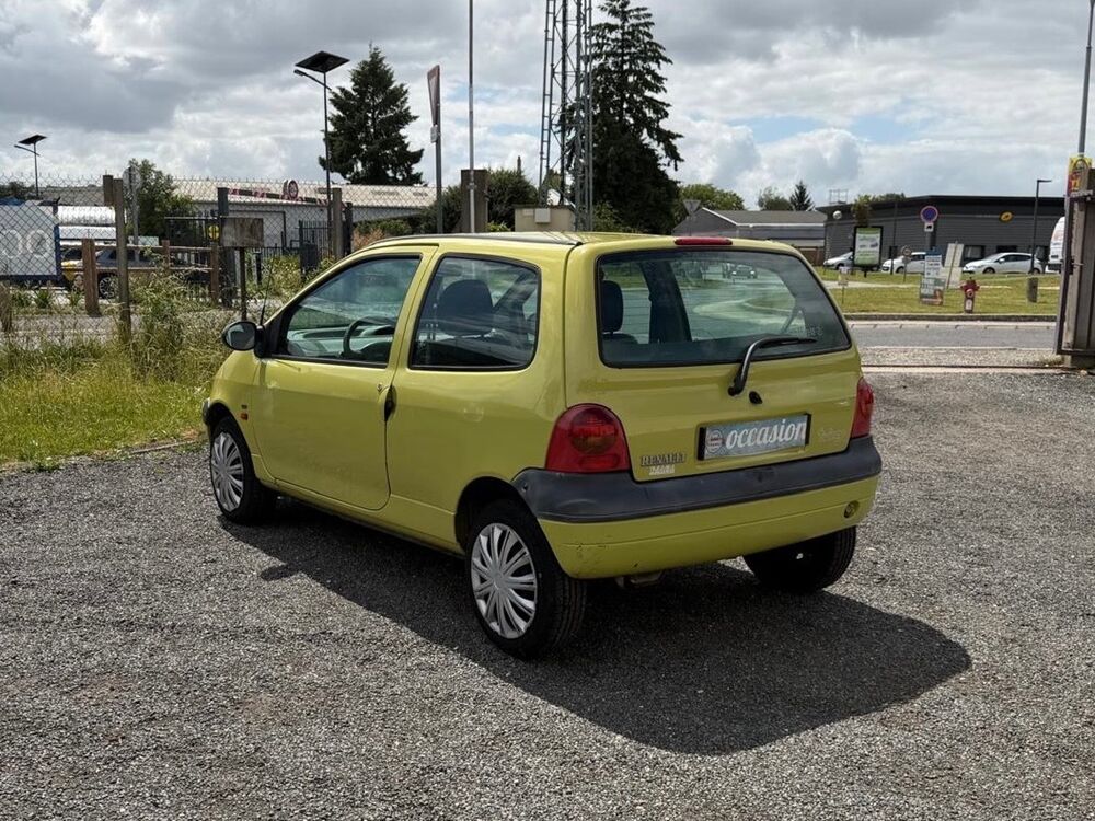 Divers 3 phase 2 Soci&eacute;t&eacute; 2 places 1.5 DCi 75cv 2012 - Distribution 2012 occasion 91670 ANGERVILLE