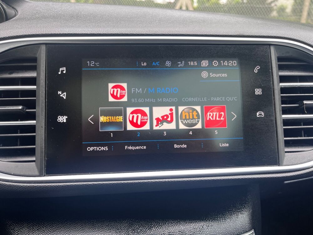 308 SW II 1.5 BlueHDi 130 ch Diesel *BOITE AUTOMATIQUE* **TOIT 2019 occasion 29200 BREST