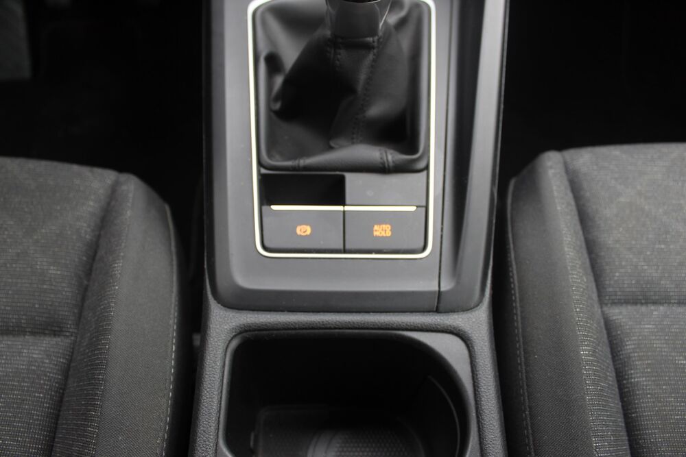 Golf 8 2.0 TDI SCR 115 ch LIFE BUSINESS 1ST / CARPLAY + CLIM AUTO 2020 occasion 34430 Saint-Jean-de-V&eacute;das