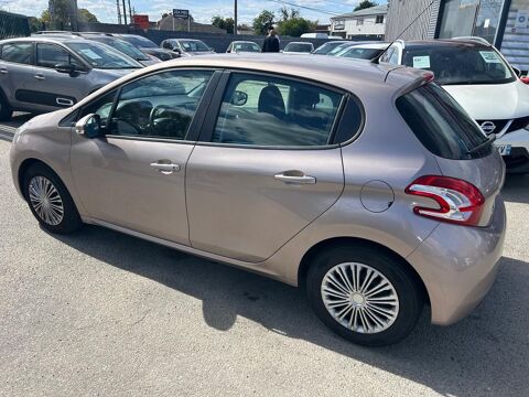 208 1.2 VTI 82 ALLURE 5P BELLE 2014 occasion 78310 Coigni&egrave;res