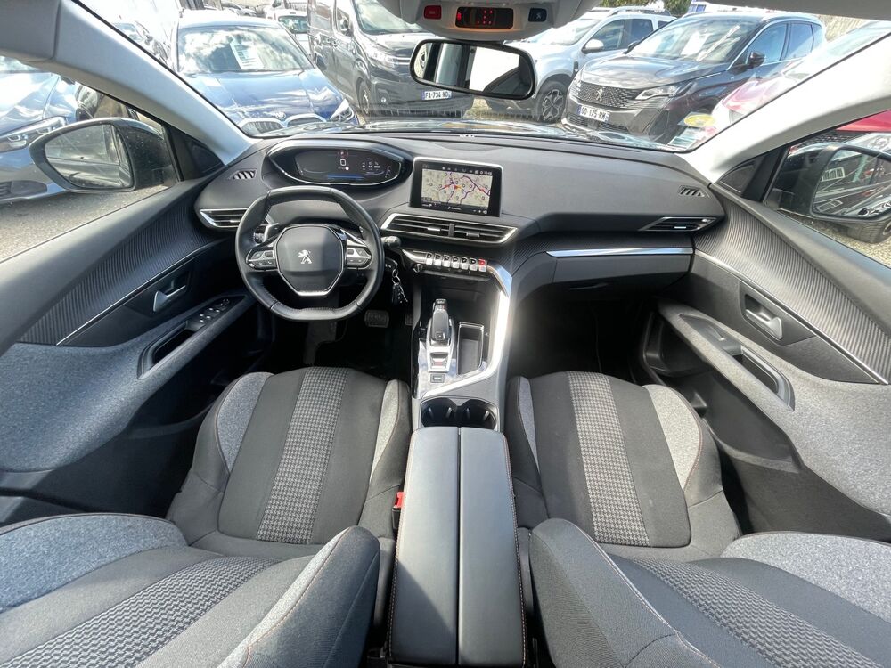 5008 1.5 BlueHDi 130ch S EAT 8 Active Business 7 Places Garantie 2021 occasion 69320 FEYZIN