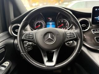 Classe V LONG Ph2 V300 2.0 CDI 237CV AVANTGARDE 4MATIC - 8 PLACES - 2021 occasion 78280 GUYANCOURT