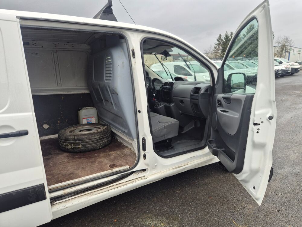 Jumpy 1.6 hdi 122KMS CERTIFIER 2010 L2H1 MOTRICITE RENFORCE 6990€ 2010 occasion 51700 Dormans