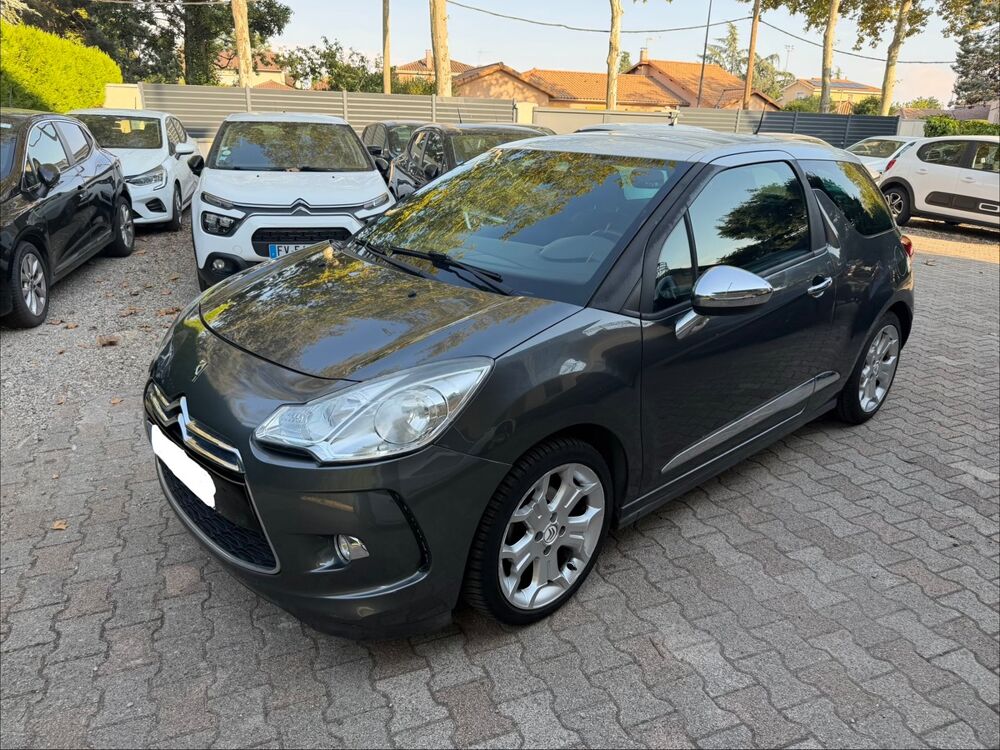 DS3 1.6 vti 120cv Graphic art faible kms 1er main garantie 6M 2013 occasion 69680 Chassieu