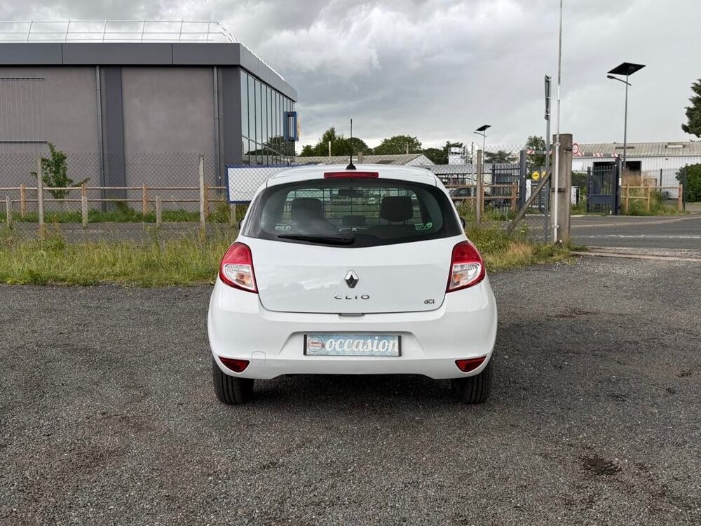 Divers 3 phase 2 Soci&eacute;t&eacute; 2 places 1.5 DCi 75cv 2012 - Distribution 2012 occasion 91670 ANGERVILLE