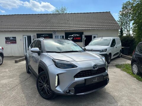 Toyota Yaris Cross 116h Trail AWD-i 2023 occasion MOUROUX 77120