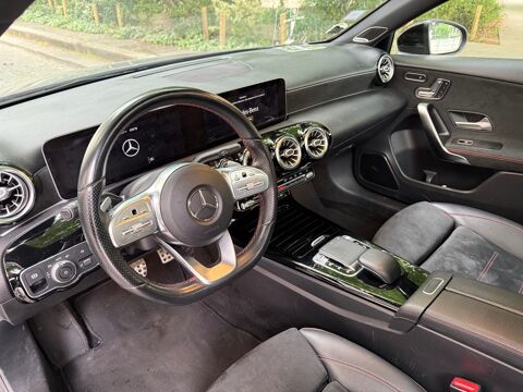 Classe A 200 AMG LINE 163 cv Toit ouvrant 2018 occasion 75019 Paris