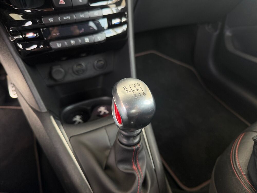 208 I GTI 1.6 THP 200 cv - Demi ligne 2013 occasion 95190 Goussainville