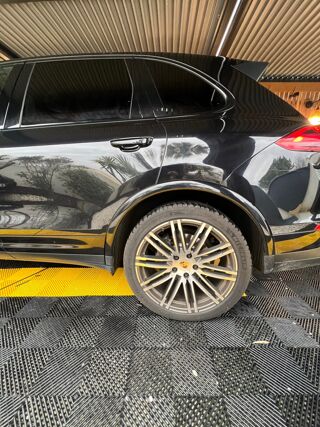 Cayenne diesel Platinum Edition FULL BLACK 2017 occasion 44500 La Baule-Escoublac
