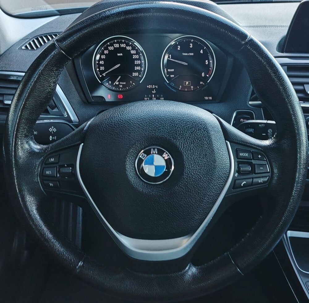 S&eacute;rie 1 (F20) (2) 118D URBANCHIC BVA8 5P 150 Ch / CARPLAY / CAMERA / 2018 occasion 34500 B&eacute;ziers