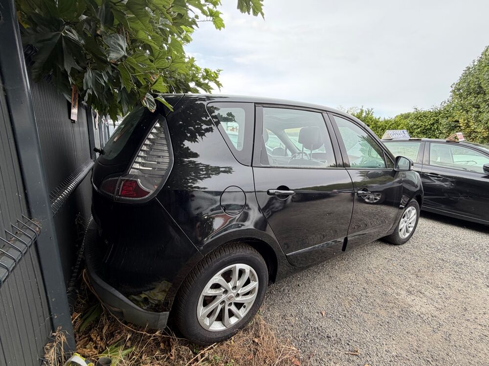 Sc&eacute;nic 1.6 DCI 130 DYNAMIQUE GPS.+RADAR DISTRIB.+CT OK 2013 occasion 31120 Portet-sur-Garonne