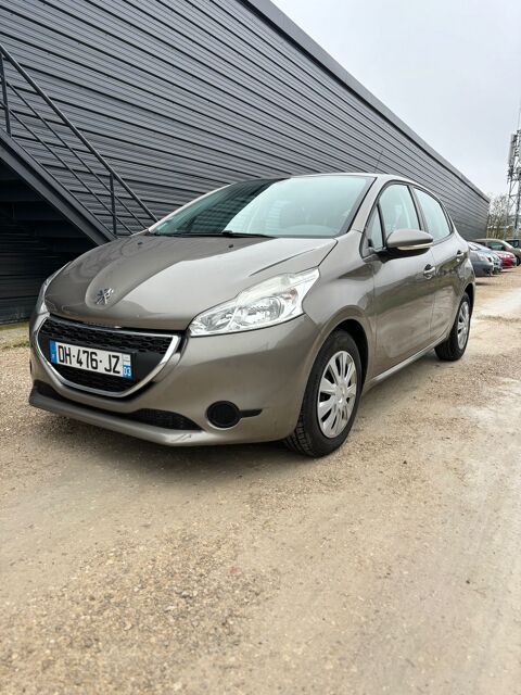 Peugeot 208 1.2 VTI 82 ACTIVE SUIVI