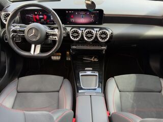Classe A AMG Line 200 d 2.0 d 8G-DCT 150 ch - Toit ouvrant - Garantie 2023 occasion 95190 Goussainville