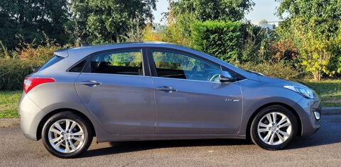 i30 1.6 CRDI 110 BLUE DRIVE PACK SENSATION PREMIERE MAIN GARANTI 2012 occasion 78200 BUCHELAY